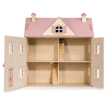 Alouette Dolls House