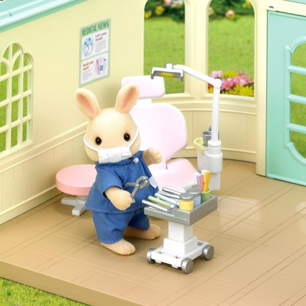 Sylvanian Families Country Dentist Set