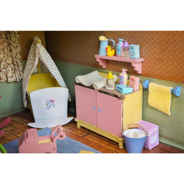Dollhouse Furniture Kit - Nursery (Scale 1:12)